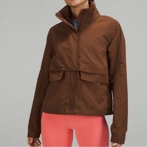 Lululemon Always Effortless Insulated Jacket Roasted Brown size 2